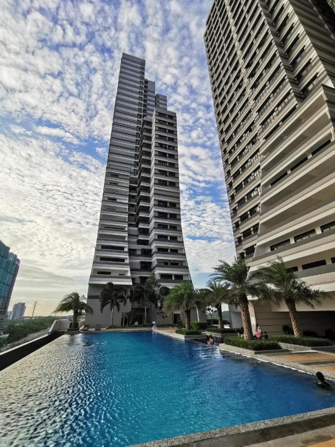 Meridin@Medini#3 Apartamento Nusajaya  Exterior foto